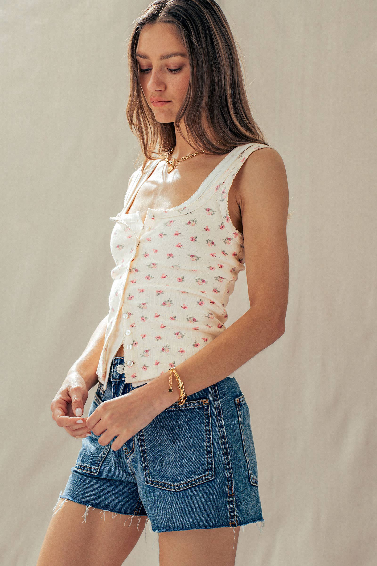 Ribbed Button-Front Picot Trim Tank