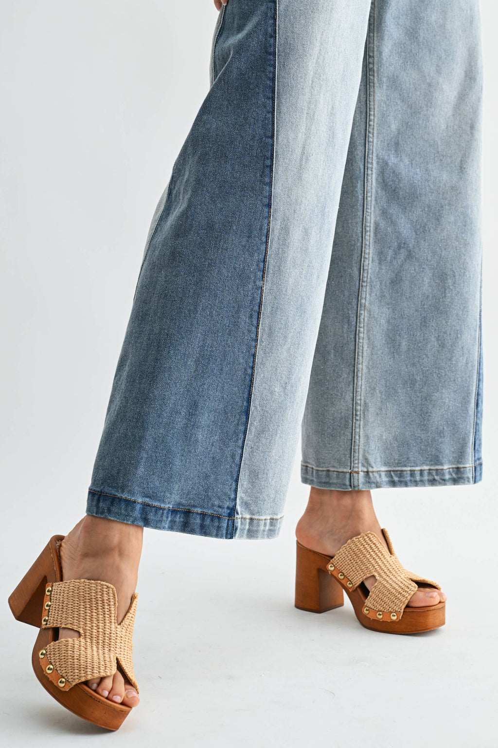 Wide-Leg Two-Tone Jeans