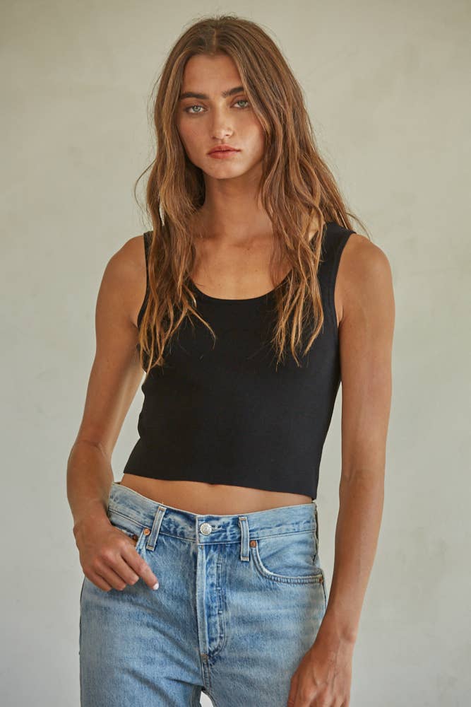 Curve Neck Knit Crop Tank Top