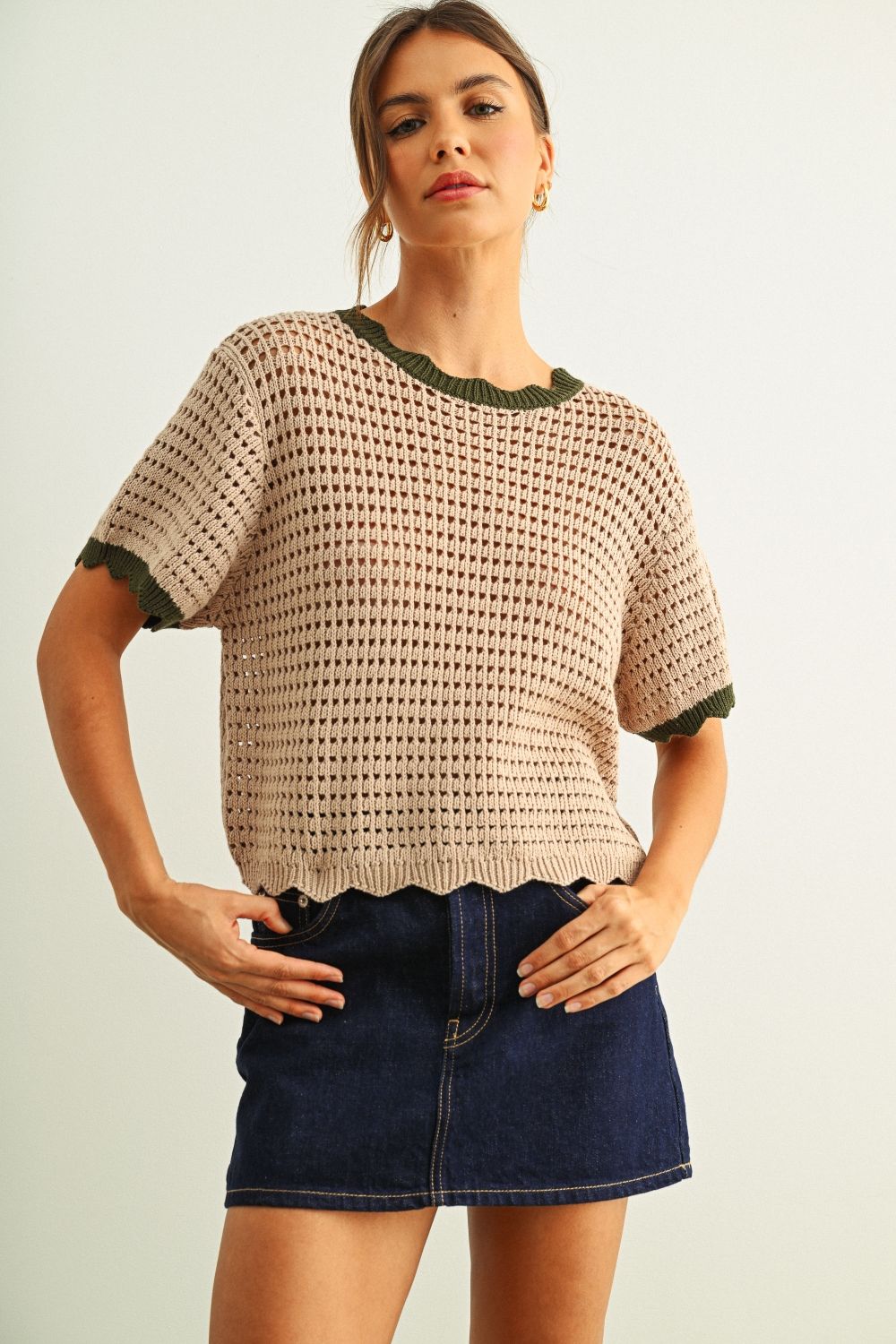 Scalloped Detail Knitted Top