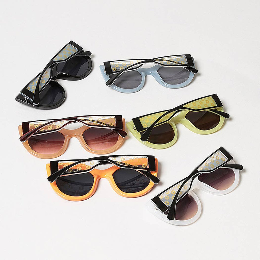 Bold Round Frame Sunglasses
