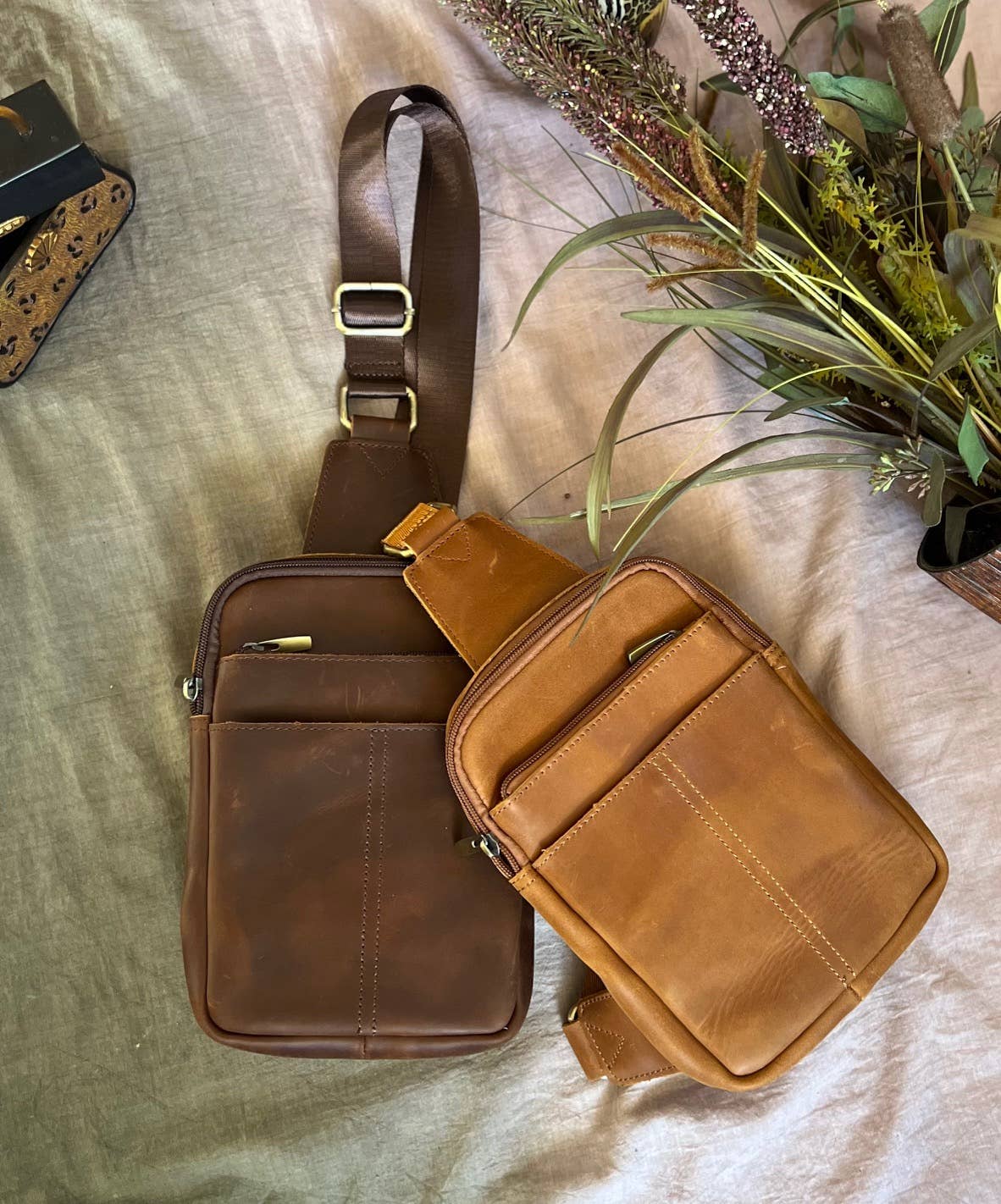 Crazy horse Leather Crossbody Travel Bag