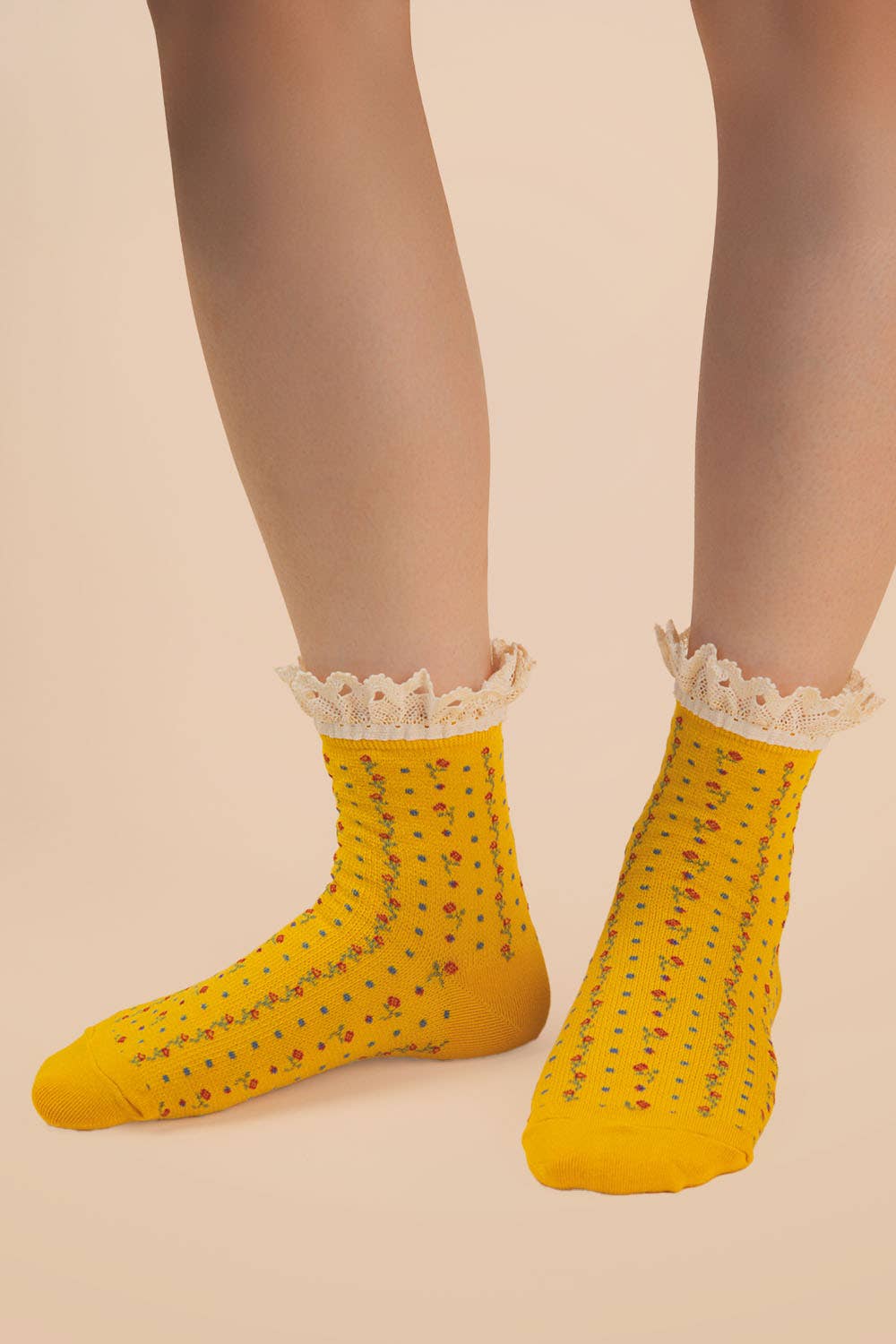 Lace Trim Floral Crew Socks