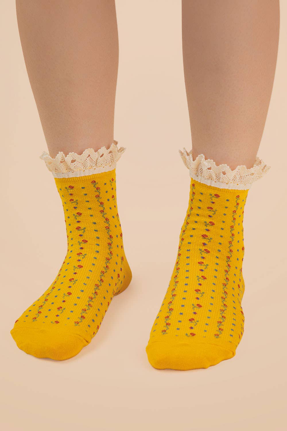 Lace Trim Floral Crew Socks