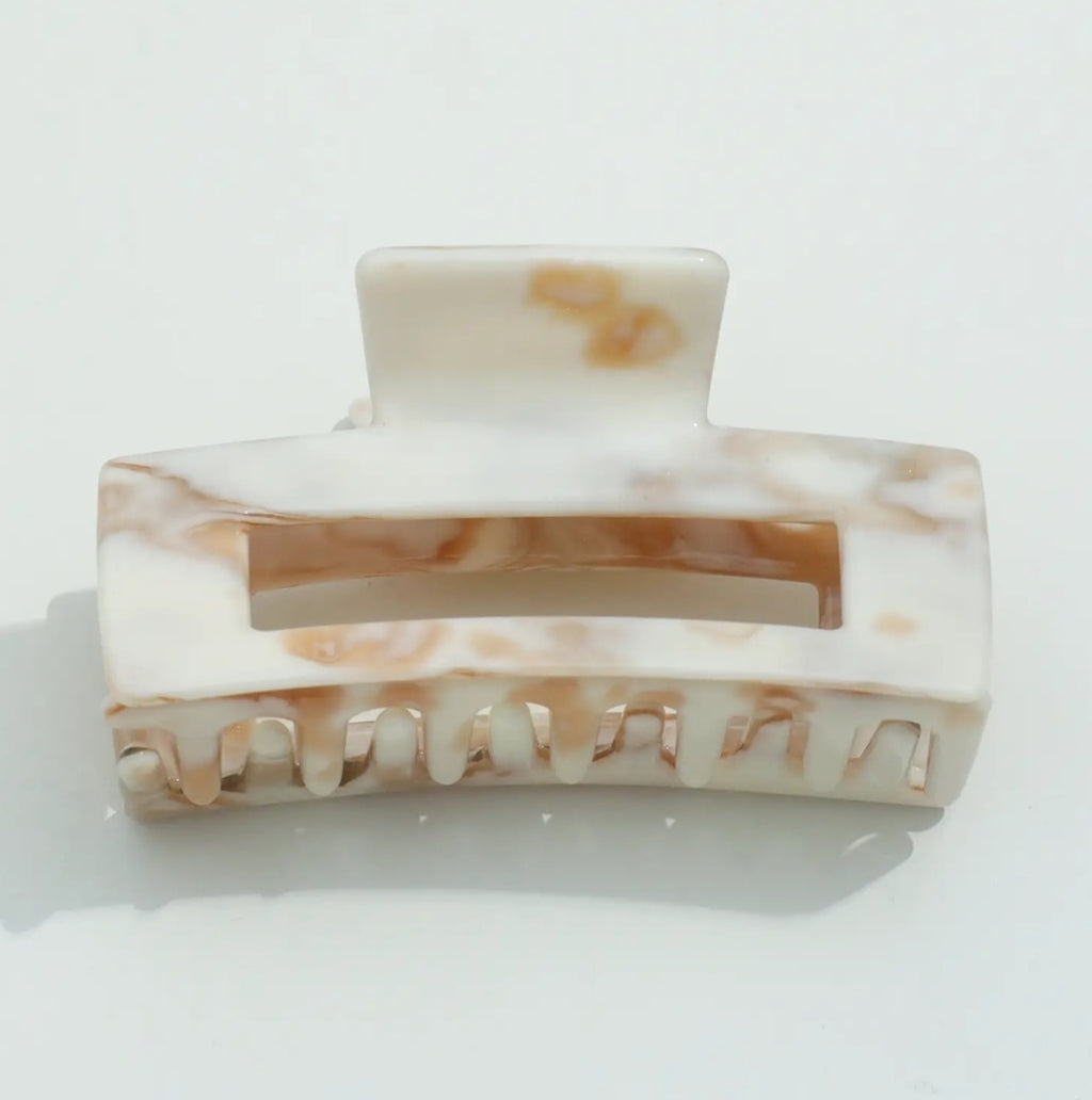 Calacatta Claw Clip