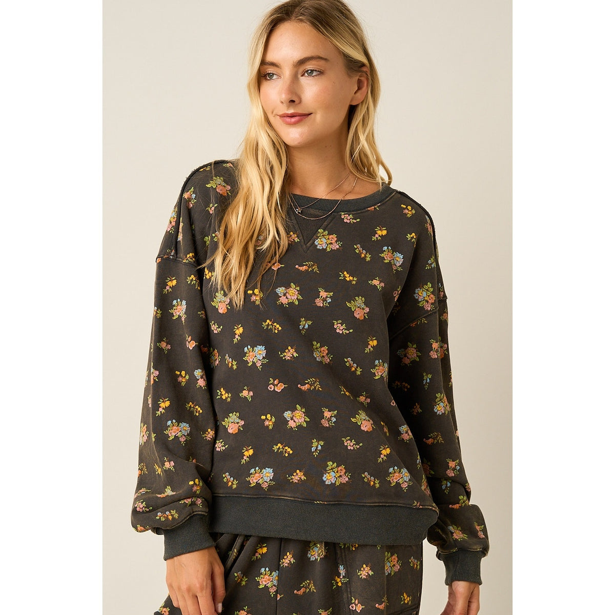 Floral Print Crewneck Sweatshirt