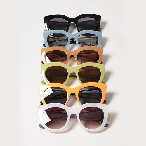 Bold Round Frame Sunglasses