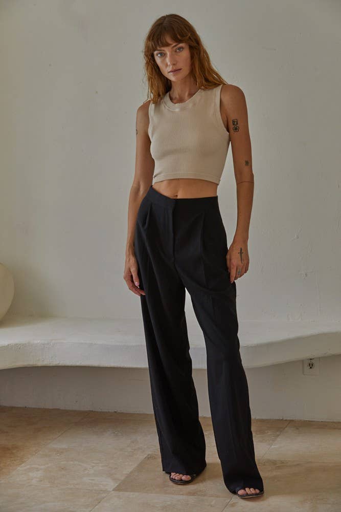 Seamless Ribbed Round Neck Sleeveless Top