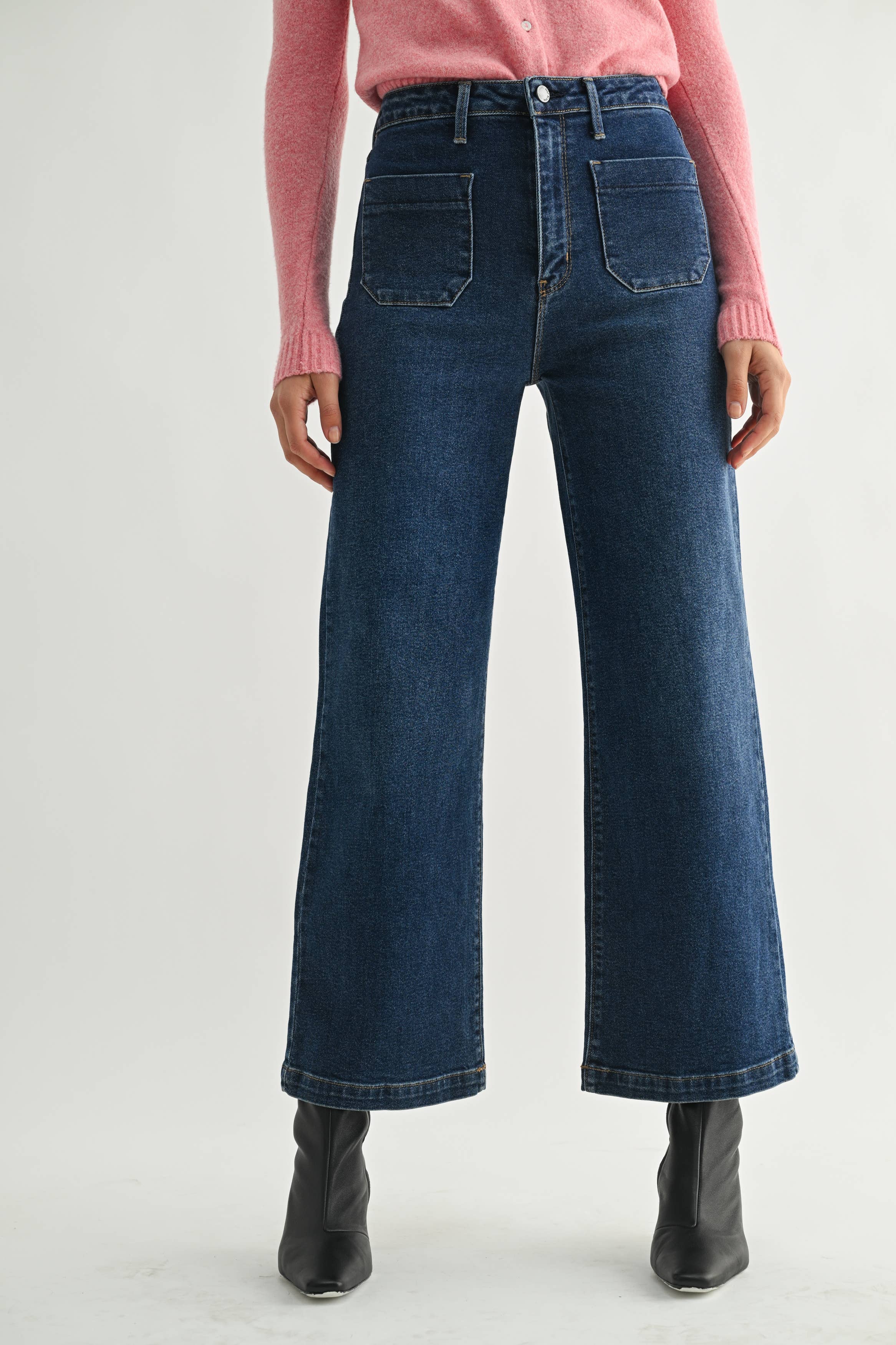 Mini Pocket Wide Leg Jeans