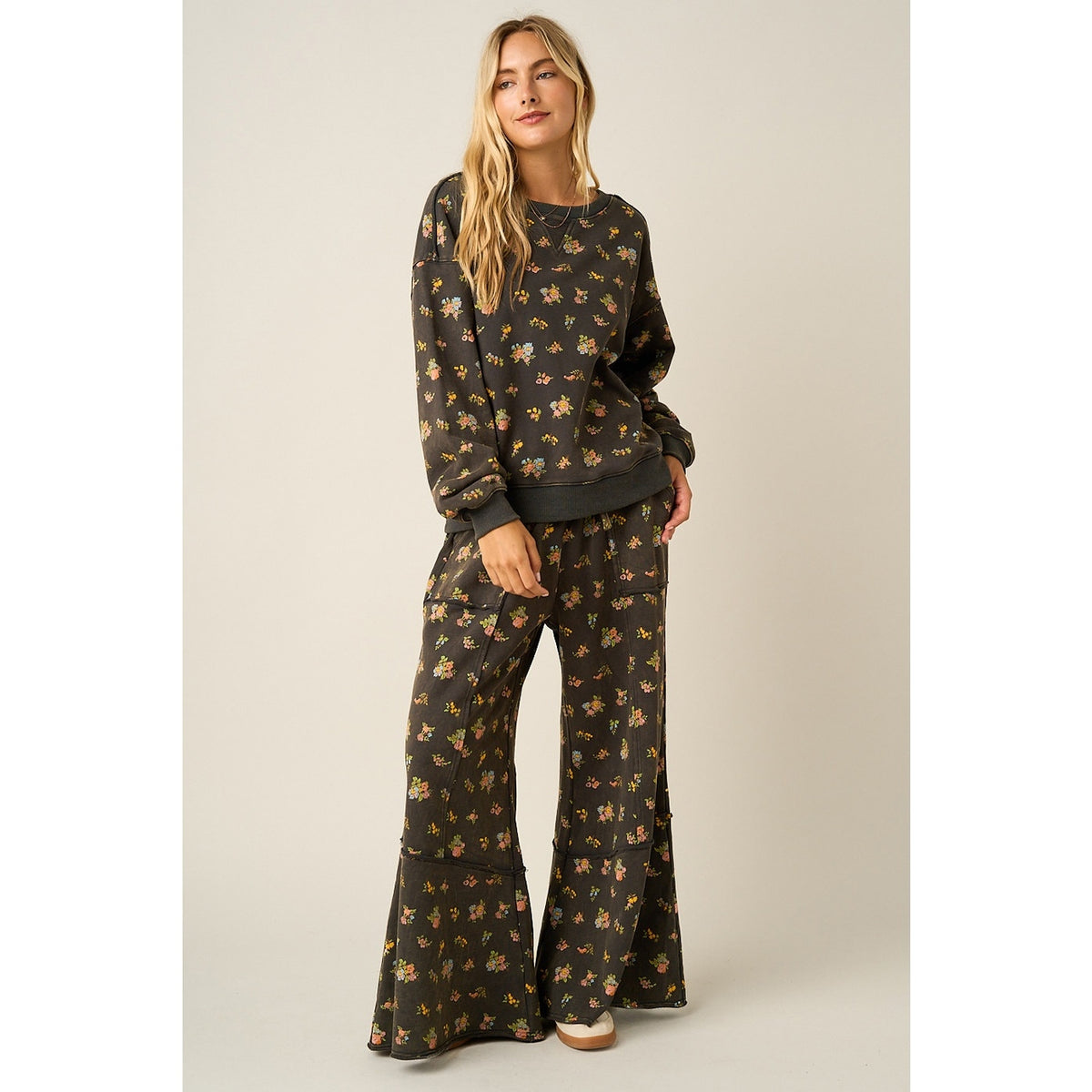Floral Print Wide-Leg Lounge Pants